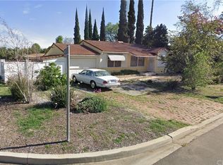 17957 Cohasset St, Reseda, CA 91335