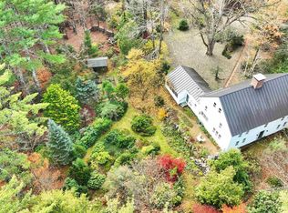457 Reservoir Dr, Weare, NH 03281