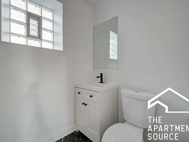 2732 W Chicago Ave #3R — Photo 12