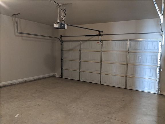 4th image of 128 Magnaview Dr