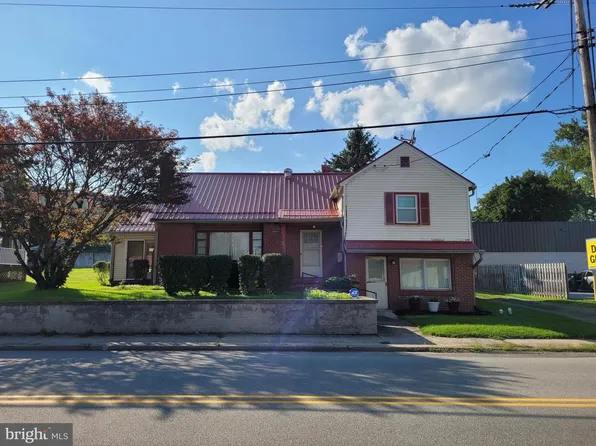 202 S Main St, Davidsville, PA 15928