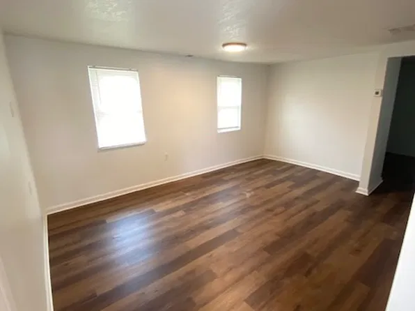 5132 Rinker Rd #2, Kansas City, MO 64129