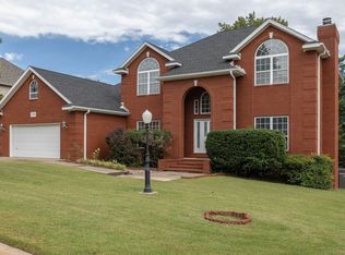 3236 E Piper Gln, Fayetteville, AR 72703