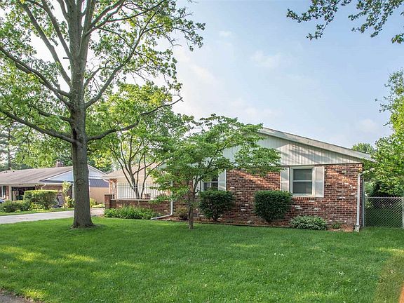 2nd image of 3113 W Woodbridge Dr