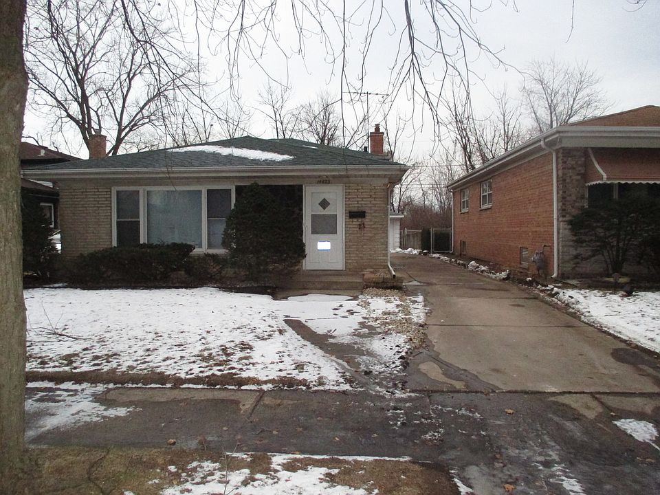1st image of 14423 Blackstone Ave