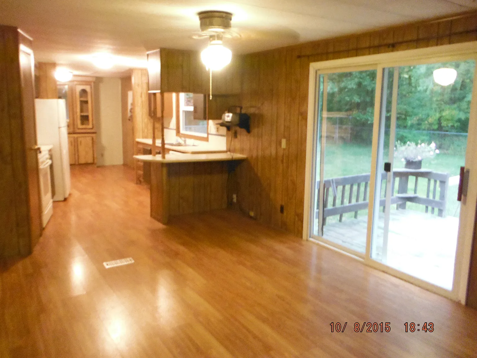 3 bed, 1500 sqft, $1,300 — Photo 2