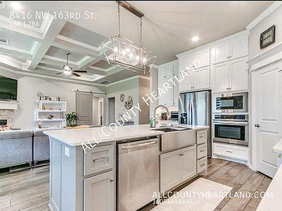 4th image of 8416 NW 163rd St