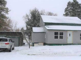 8891 W Buchanan Rd, Middleton, MI 48856