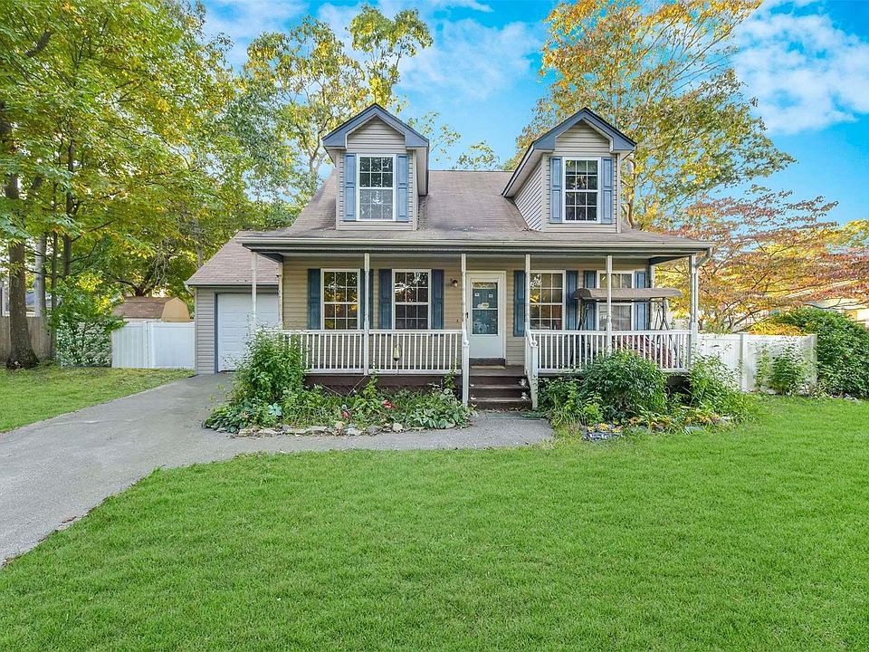 1st image of 28 Windus Drive
