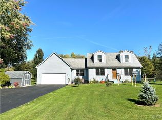 6422 Canoga Rd, Auburn, NY 13021