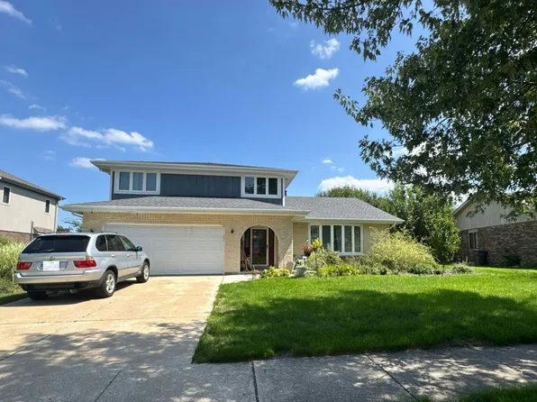 15225 Stradford Ln, Orland Park, IL 60462