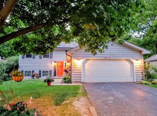 209-211 Laurel St, Batavia, IL 60510