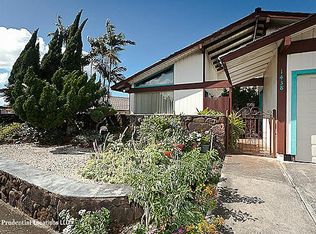 1438 Ala Leleu St, Honolulu, HI 96818