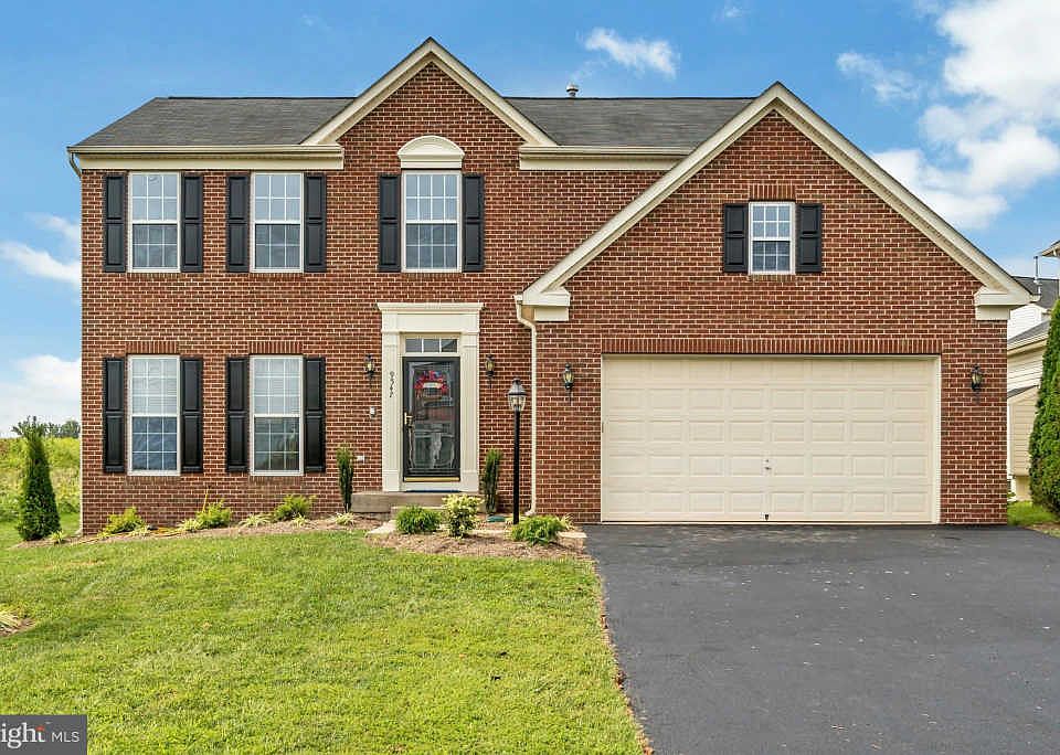 1st image of 9547 Laurencekirk Pl