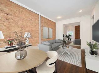 318 E 6th St APT 2, New York, NY 10003