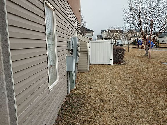 3rd image of 3159 S Alsace Way