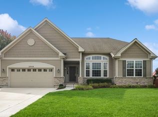 2948 Carlisle Ln, North Aurora, IL 60542