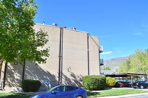 88 W 50 S Photo 1