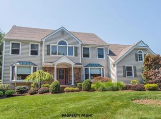 7 Eugene Cir, Lincoln Park, NJ 07035