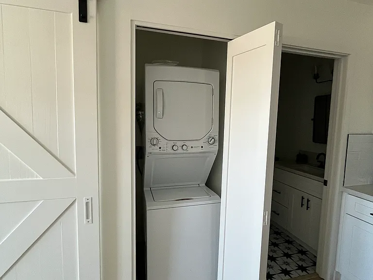 8141 Fairview Ave #2 — Photo 5