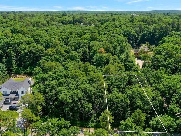 29 Whooping Hollow Rd, East Hampton, NY 11937