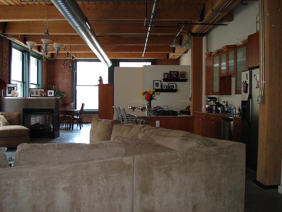 1st image of 901-907 Washington Ave #504