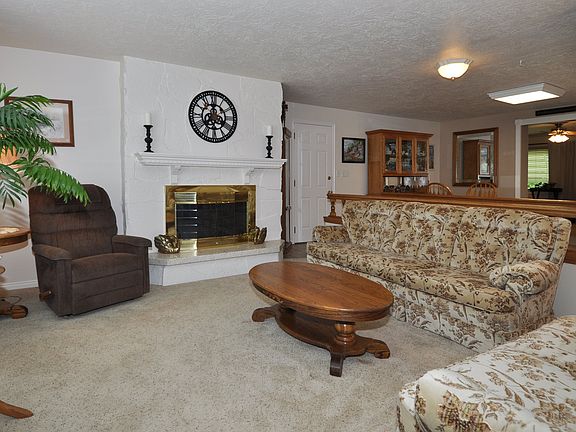 4th image of 2643 W Swasey Dr
