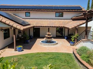 1323 Crestview Rd, Redlands, CA 92374