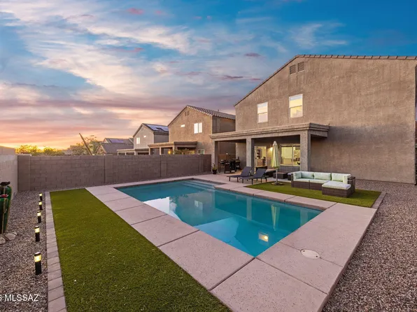 12250 E Becker Dr, Vail, AZ 85641