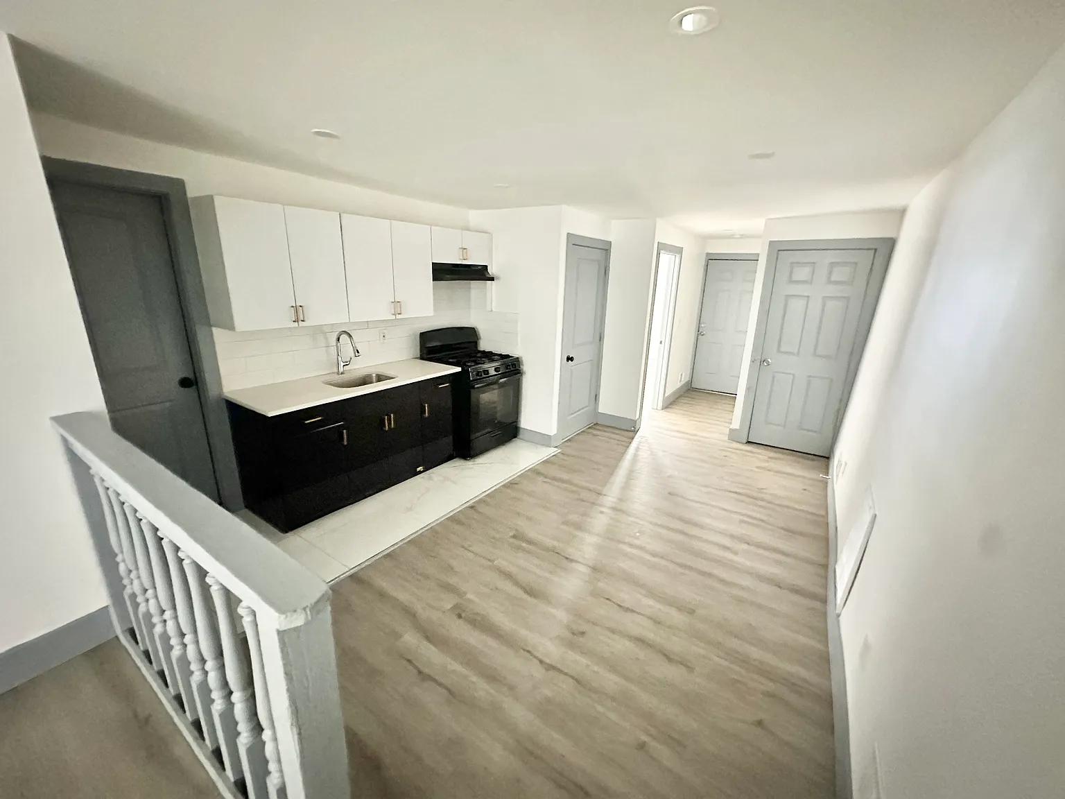 4 bed, $2,495 — Photo 4