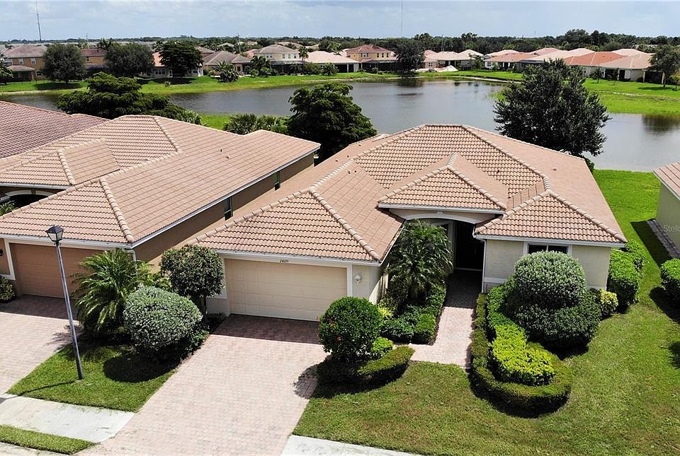 1st image of 24095 Riverfront Dr