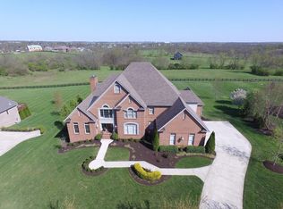 111 Creekrock Cir, Nicholasville, KY 40356