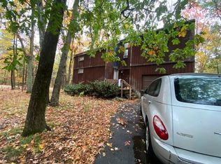 77 Scribner Rd, Tyngsboro, MA 01879