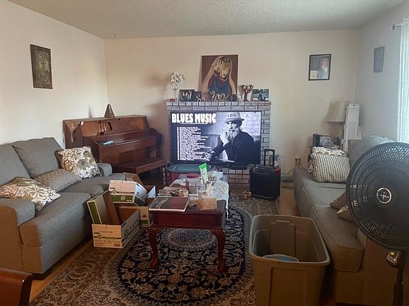2nd image of 1740 Blevins Ct