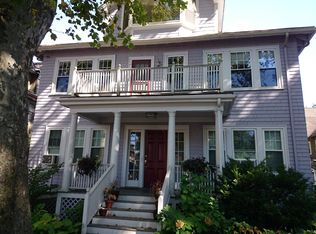 91 Beals St #2, Brookline, MA 02446