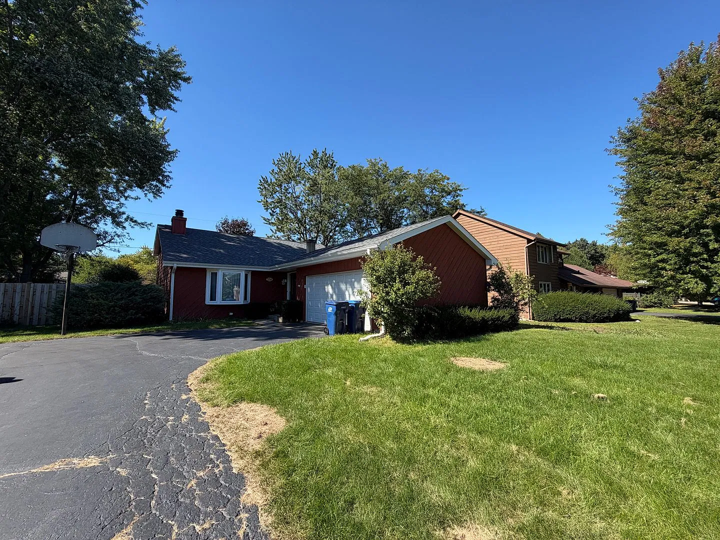 338 Belle Plaine Ave, Gurnee, IL, 60031 — Photo 2