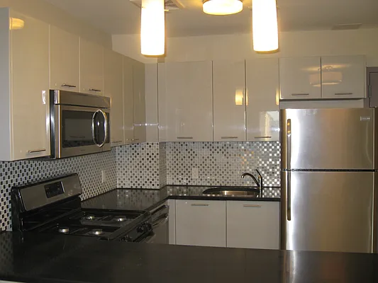 Rented by Promise Realty LLC | media 8