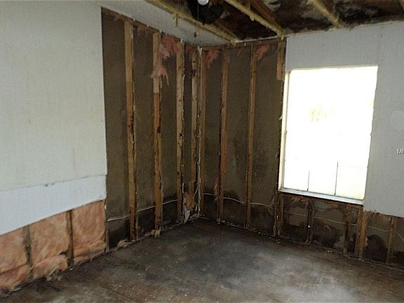 4th image of 6313 Angus Valley Dr