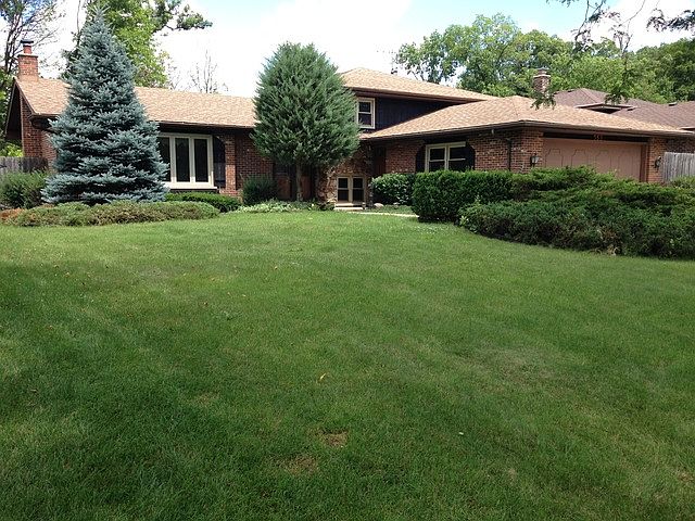 1st image of 353 Woodlane Ct