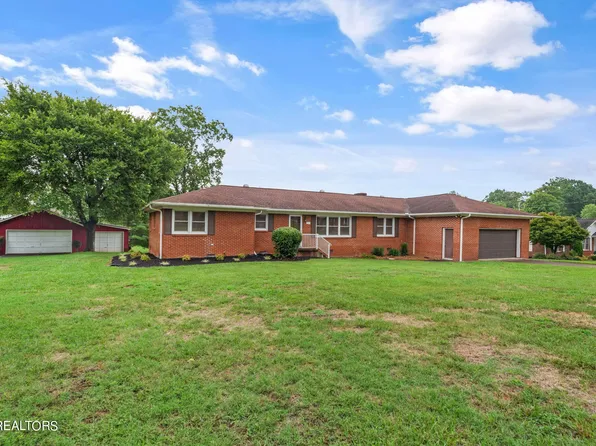 211 Cedar Hills Dr, Clinton, TN 37716