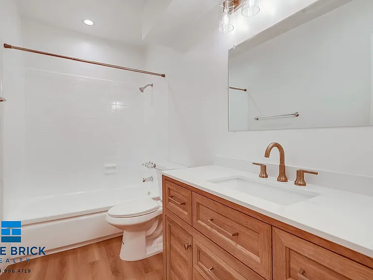 5415 Corteen Pl #22 — Photo 29