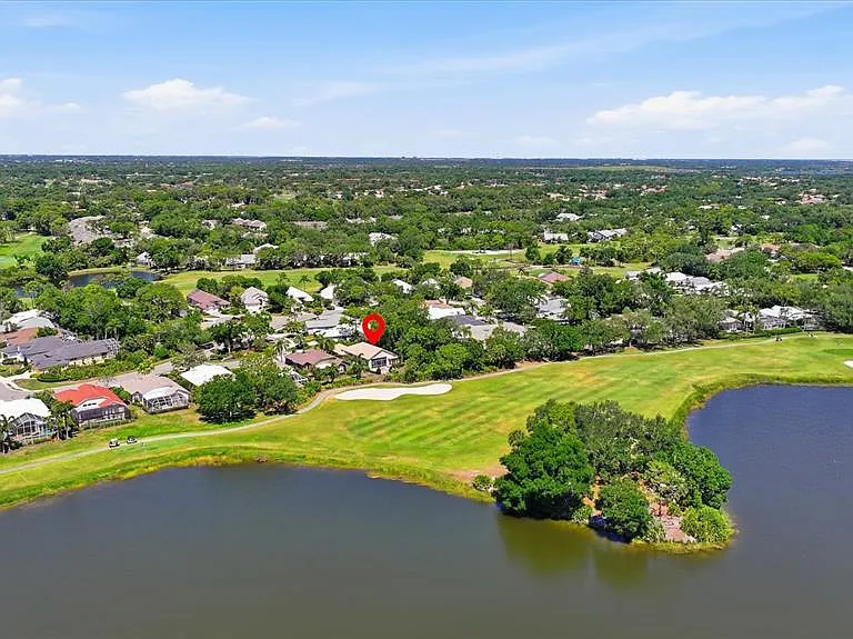 8009 Hampton Ct — Photo 33