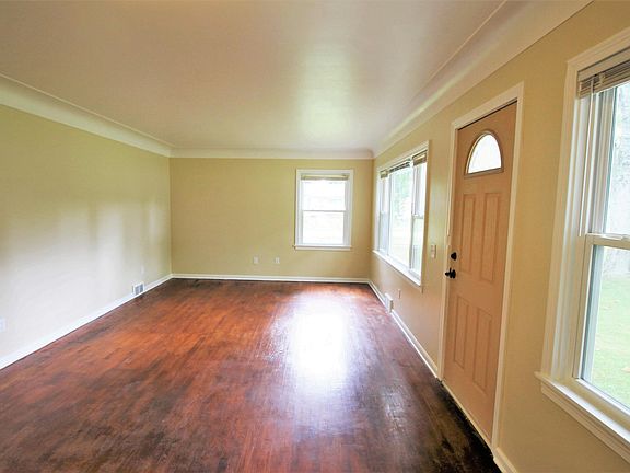 4th image of 3307 Coy Ave