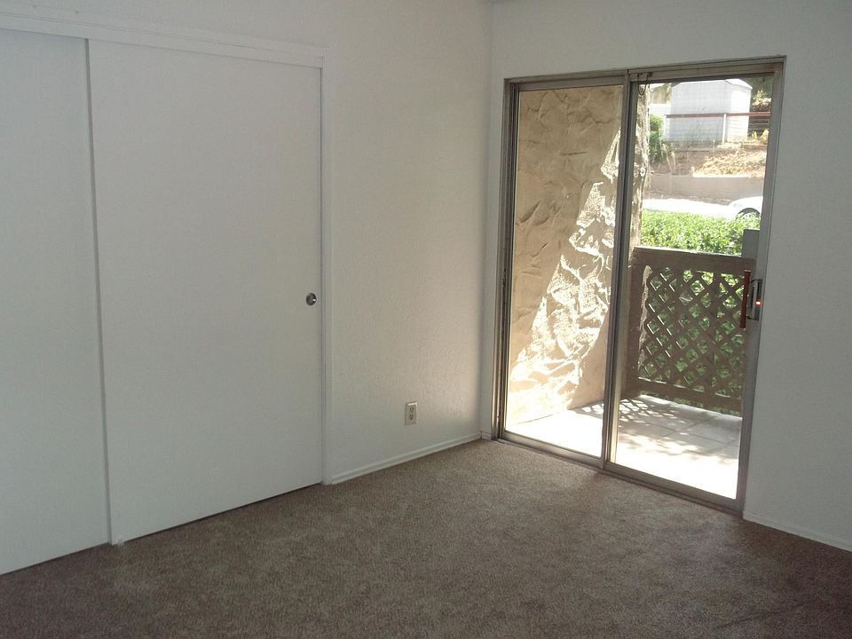 Building Photo 4