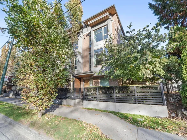 5552 Oak St, Vancouver, BC V6M 2V6