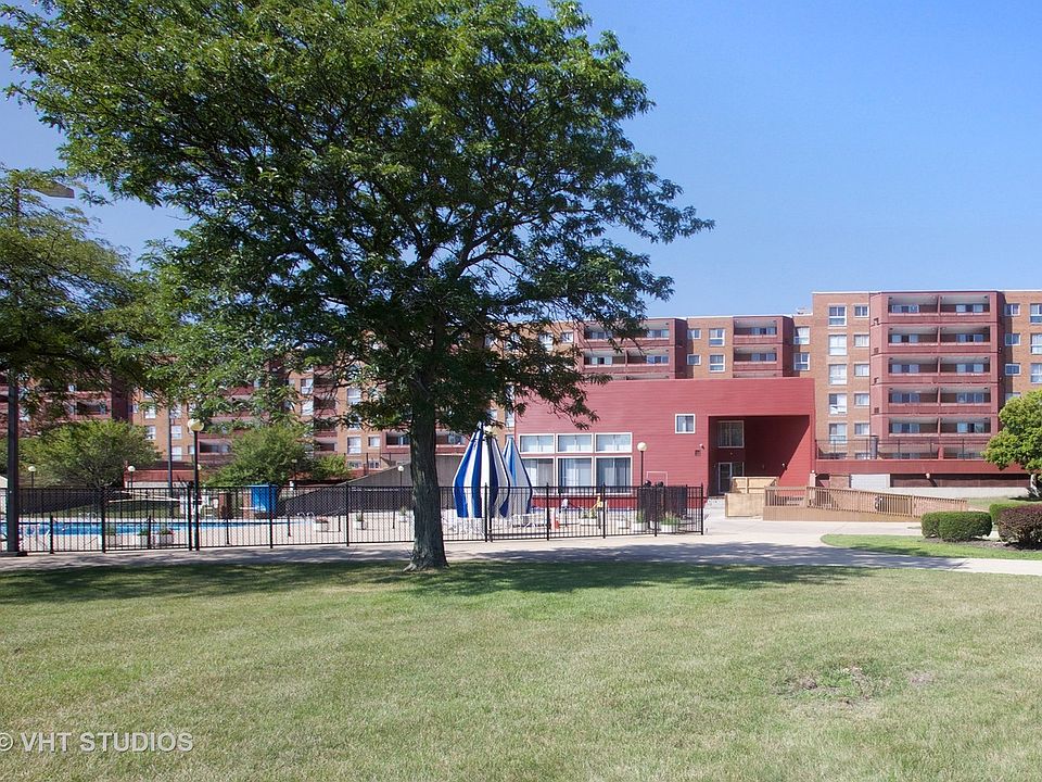1st image of 100 Park Ave APT 306