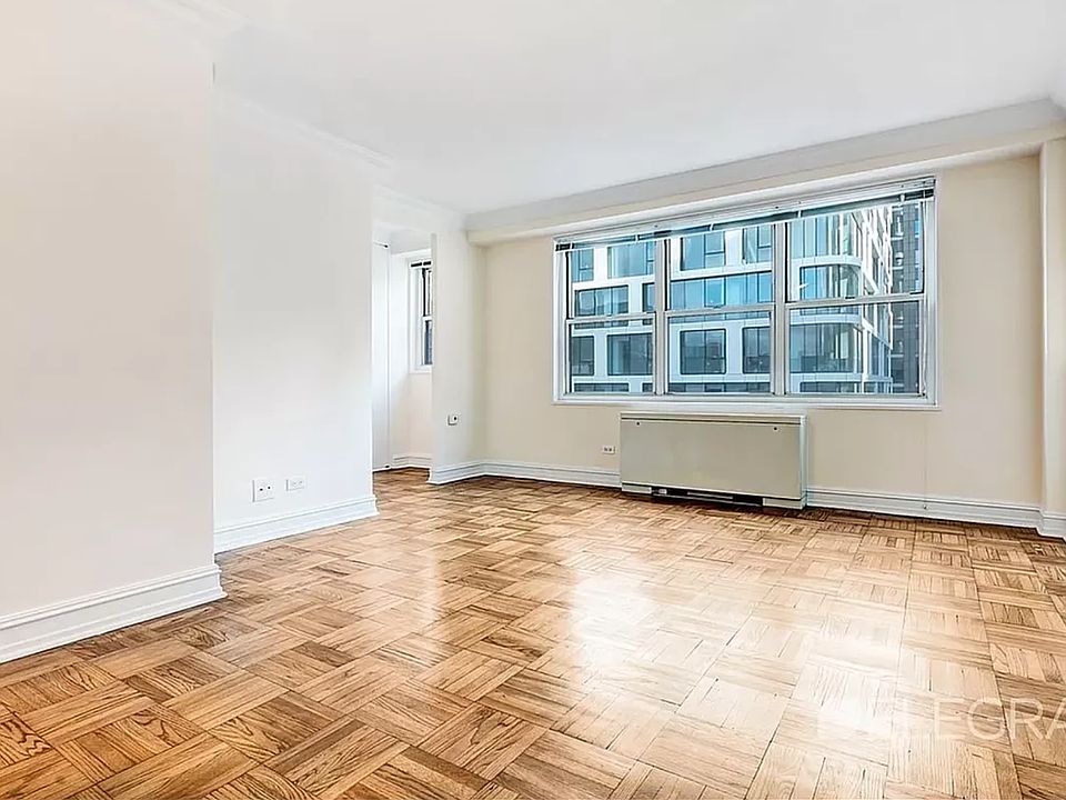 1st image of 888 8th Ave APT 20U