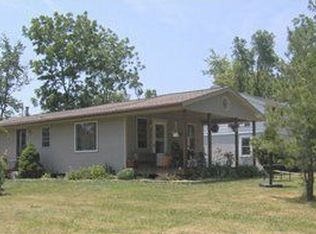 2783 Fairlawn Ave, Adrian, MI 49221
