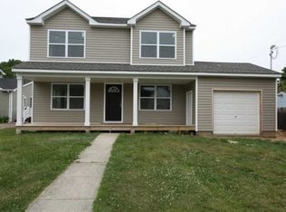 35 Washington Ave, West Sayville, NY 11796