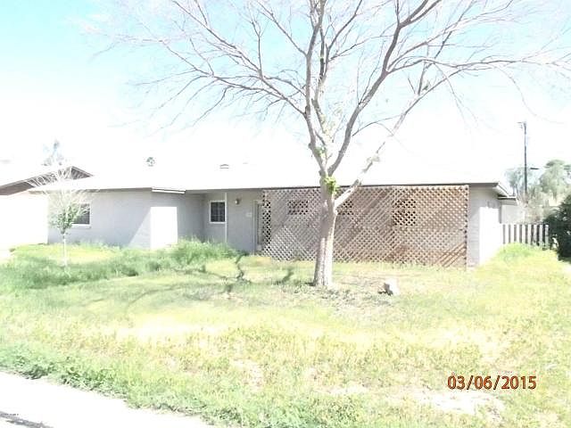 1st image of 904 N Gilbert Ave